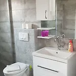 Apartman Star With Pool Biograd na Moru