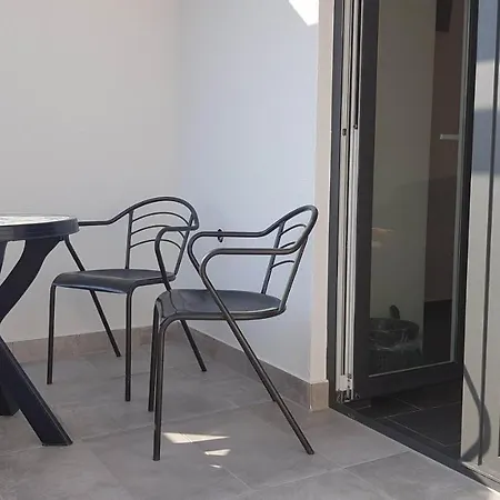 Apartment Star With Pool Biograd Na Moru