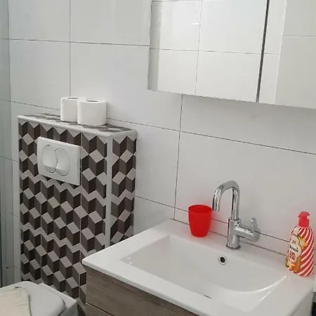 Star With Pool Apartament Biograd Na Moru