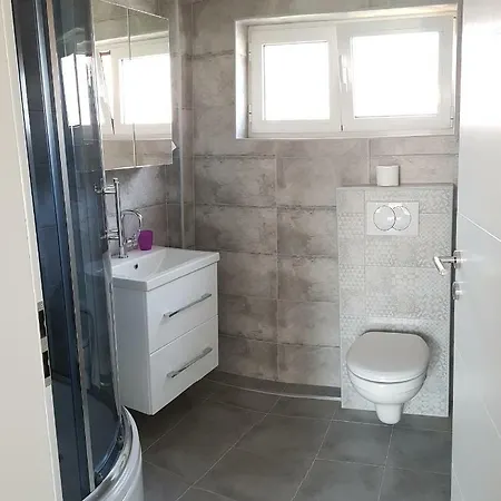 Star With Pool * Biograd Na Moru