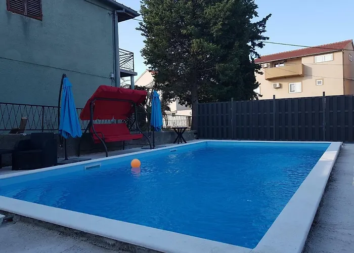 Apartament Star With Pool