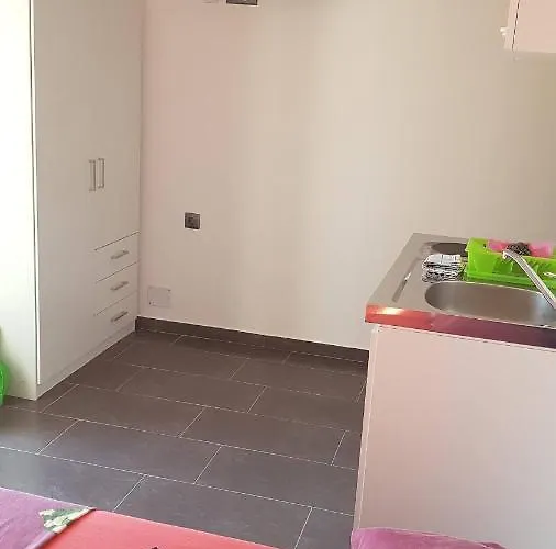 Star With Pool Apartament *